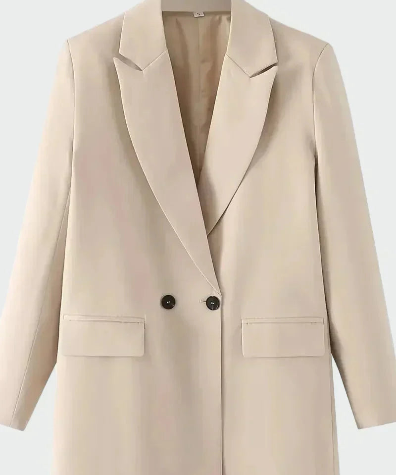 Casaco Oversized com Linha Moderna