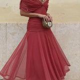 Luana - Elegantna obleka z V-izrezom