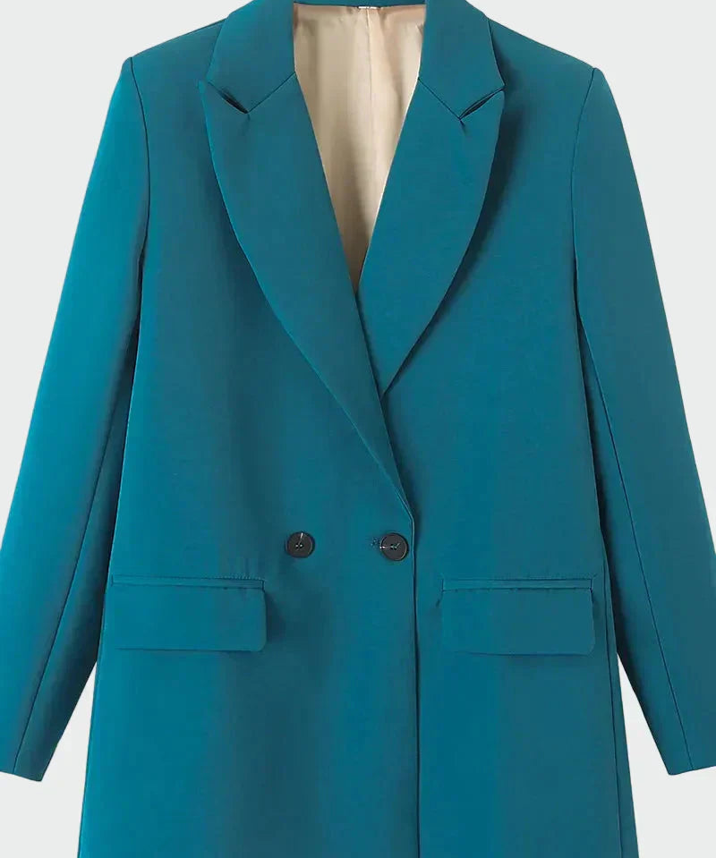 Casaco Oversized com Linha Moderna