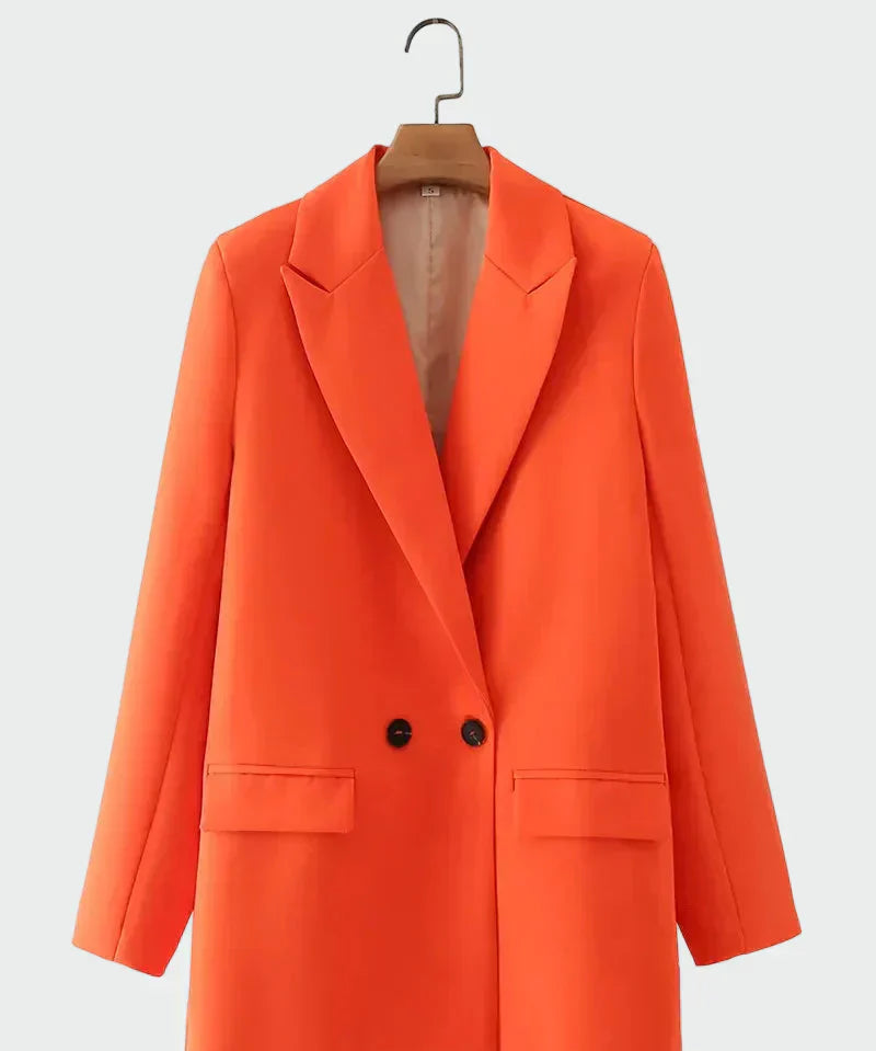 Casaco Oversized com Linha Moderna