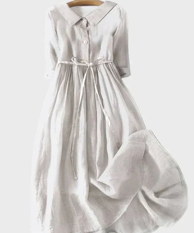 Vestido com Gola Elegante