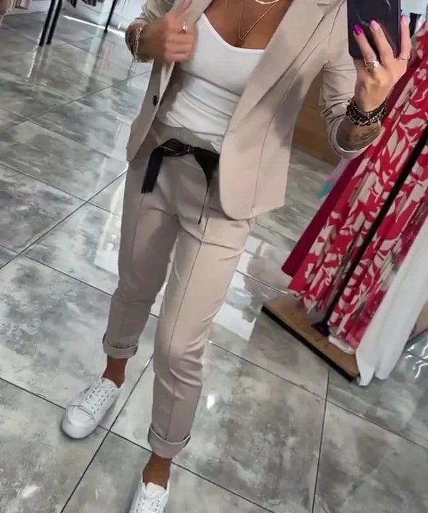 Adriana - Conjunto elegante